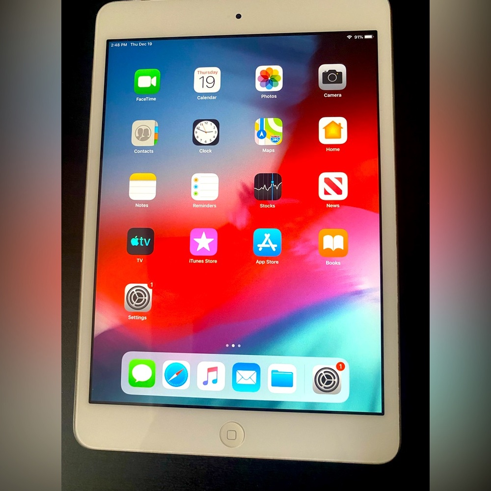iPad mini 2.     32GB